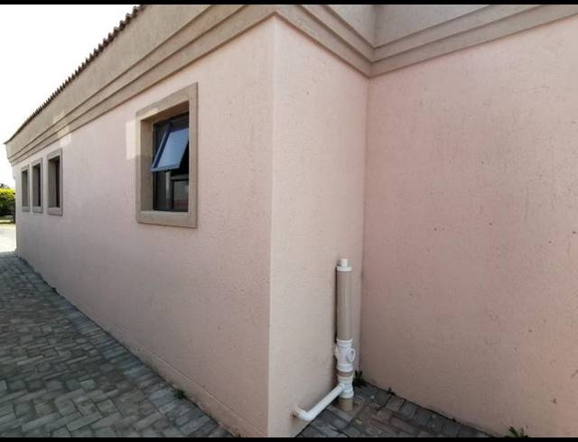 3 BEDROOM HOUSE FOR SALE IN THE ORCHARDS